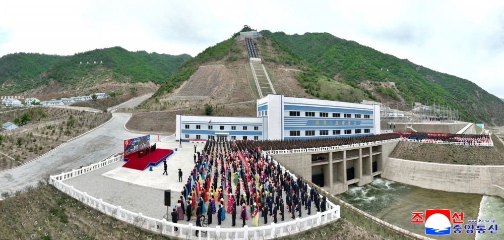 First-stage Construction of Tanchon Power Station Completed 1