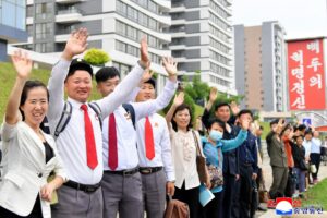 DPRK Women Footballers Return Home 8