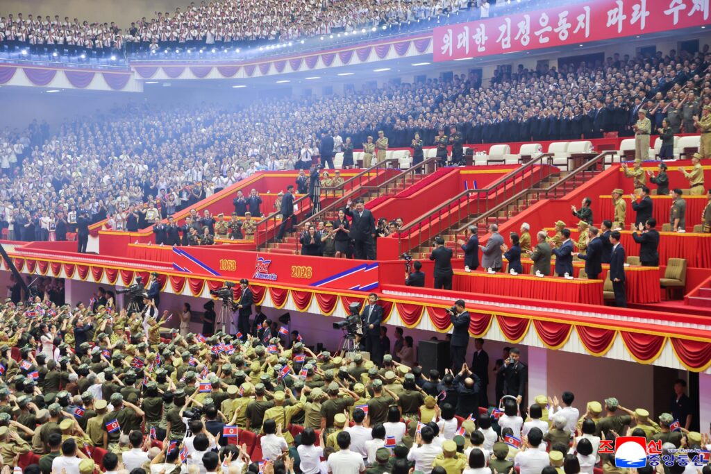 Art Performance Marks 73rd Anniversary of Victory in Fatherland Liberation War 2 001 (6)
