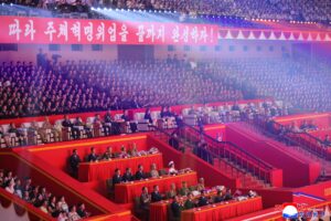 Art Performance Marks 73rd Anniversary of Victory in Fatherland Liberation War 2 002 (2)